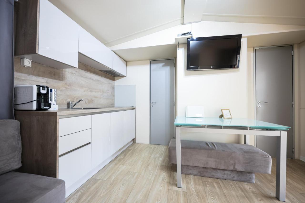 Ms Estrada Mobile Homes Biograd Na Moru Eksteriør bilde